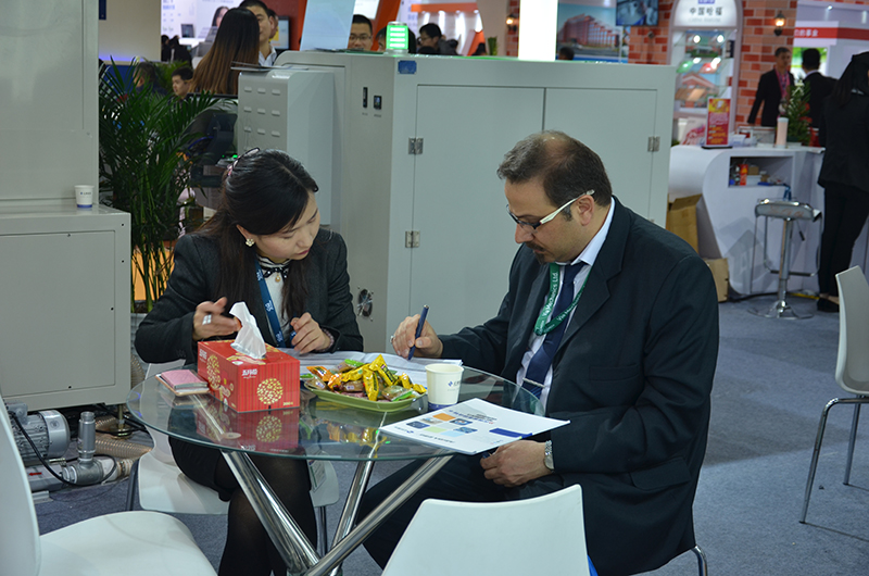 外贸人员接待国外客户 外贸人员接待国外客户